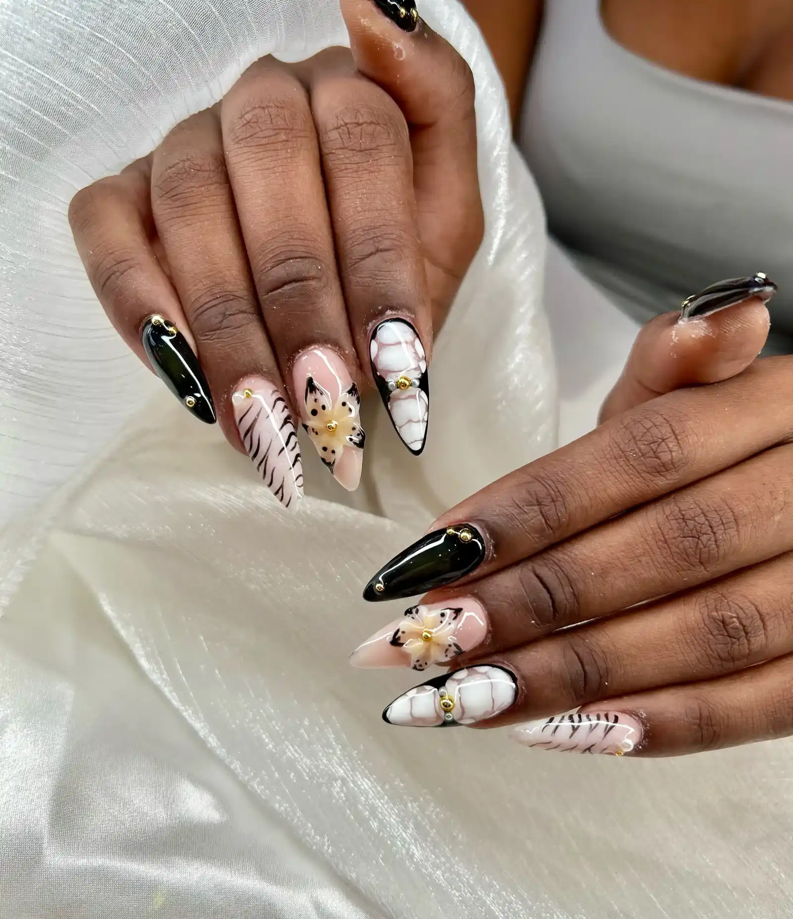 Nail art photo 1