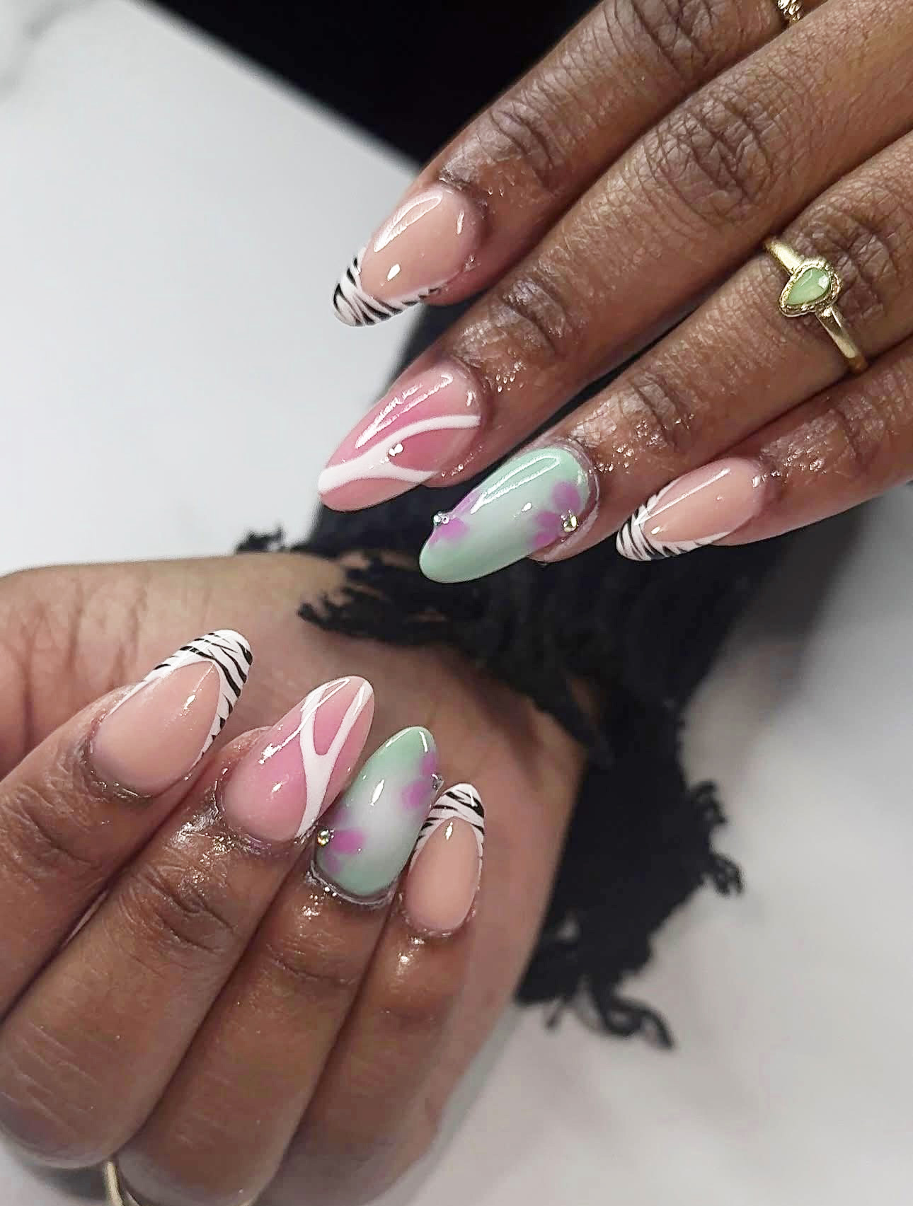 Nail art photo 6